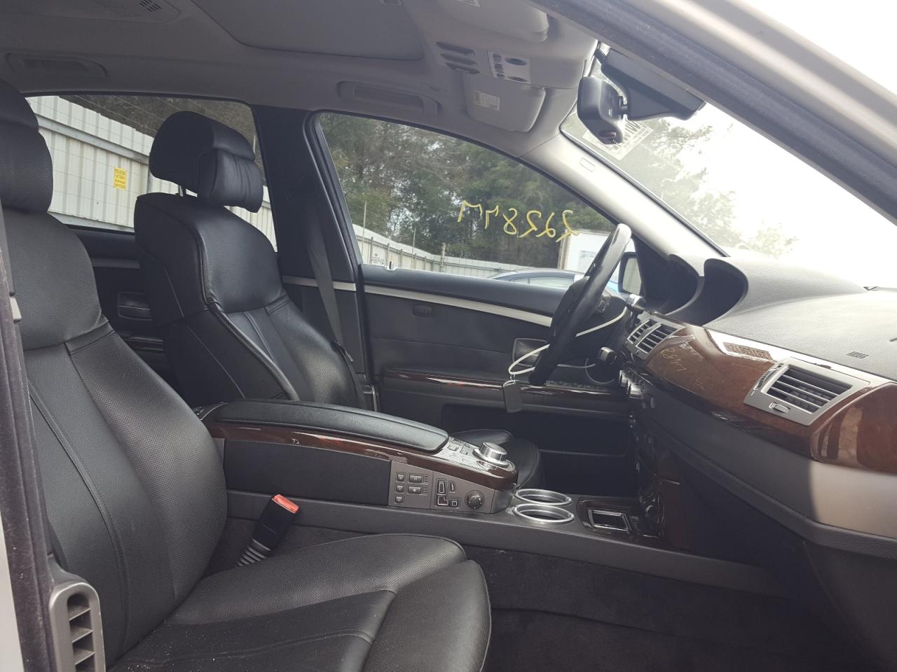 Photo 5 from auction – 2008 BMW 750 LI with VIN WBAHN83548DT76678