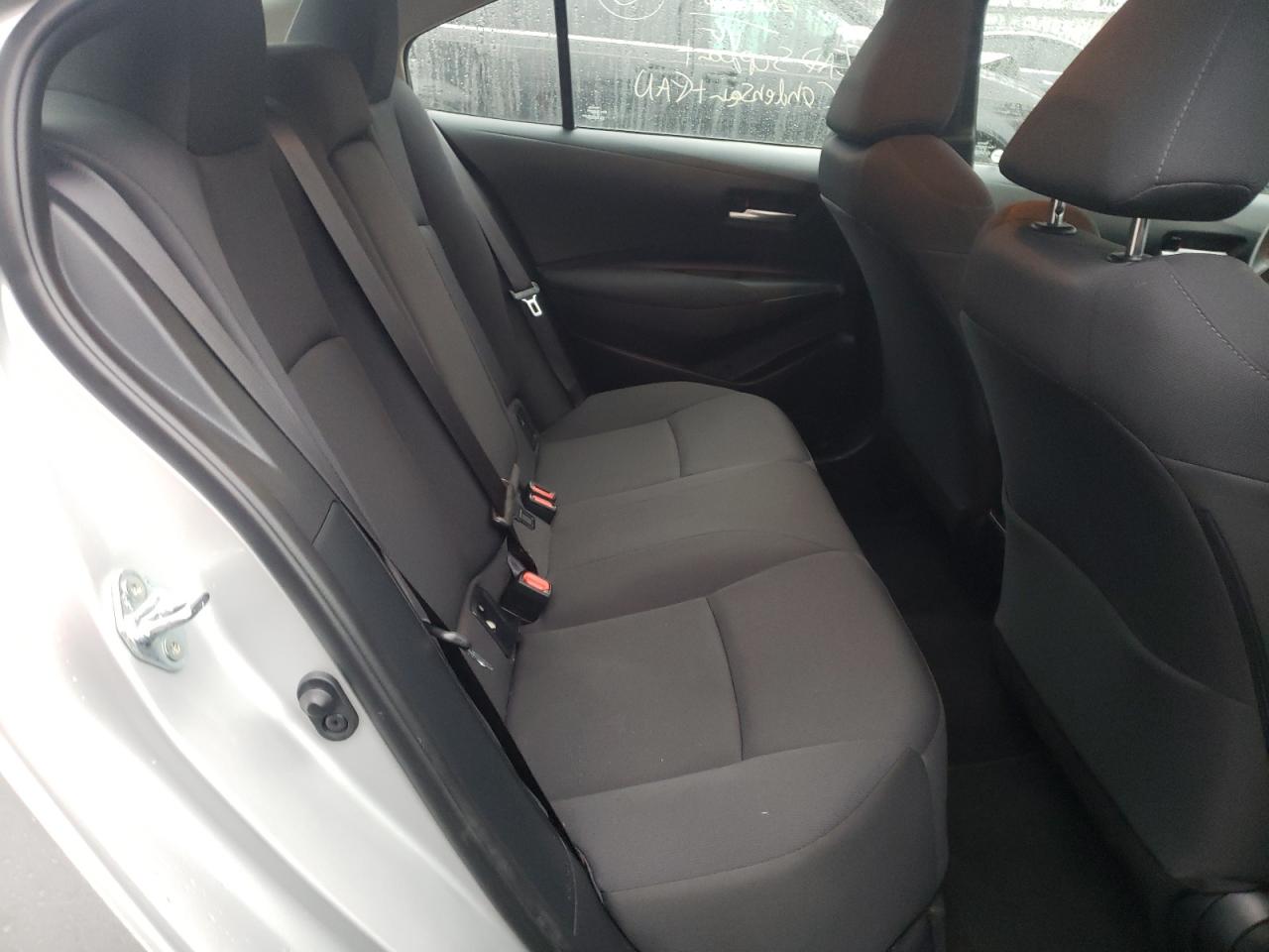 Photo 6 from auction – 2021 TOYOTA COROLLA LE with VIN 5YFEPMAEXMP199962