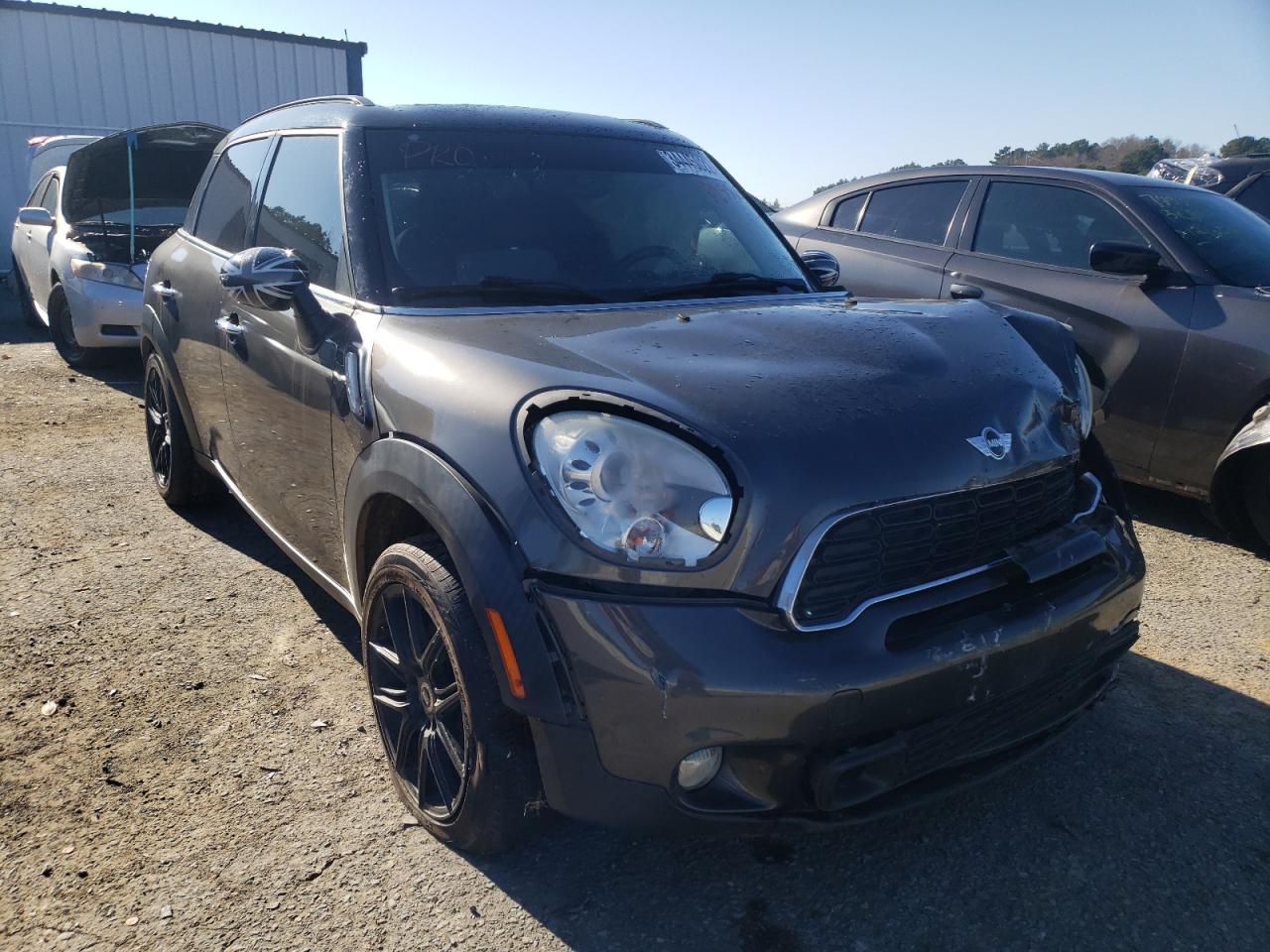 MINI COOPER S C 2014 with VIN WMWZC3C5XEWP25565 - Photo from auction