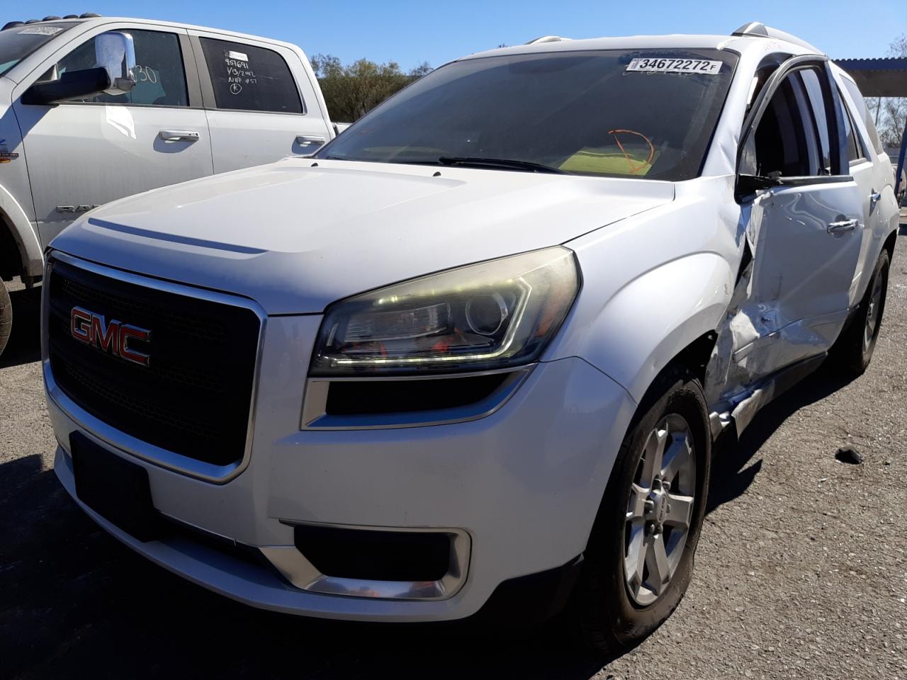 Photo 2 from auction – 2016 GMC ACADIA SLE with VIN 1GKKRNEDXGJ141481