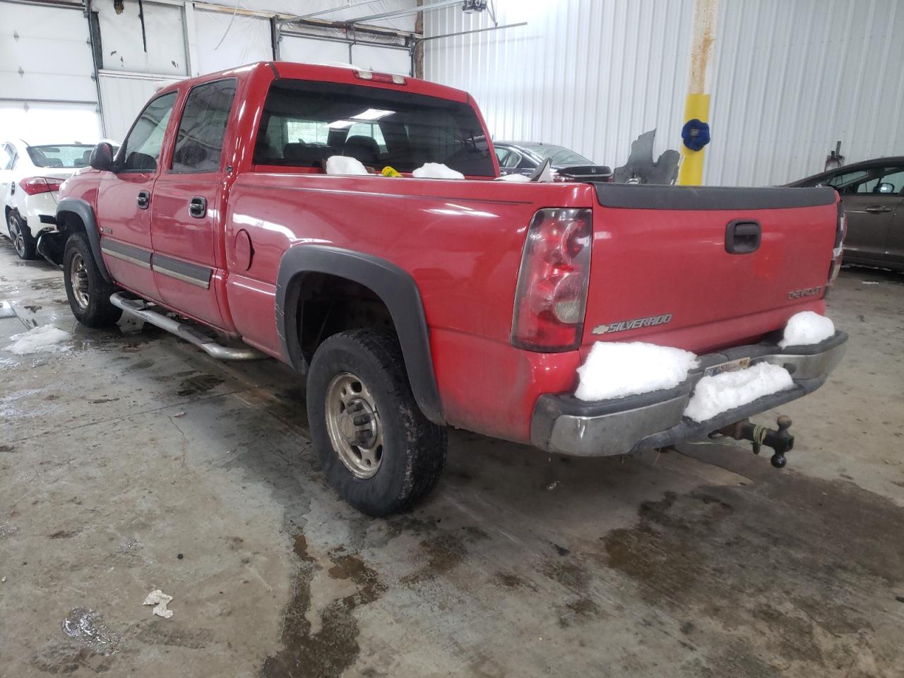 Photo 3 from auction – 2005 CHEVROLET SILVERADO with VIN 1GCGC13U35F866628