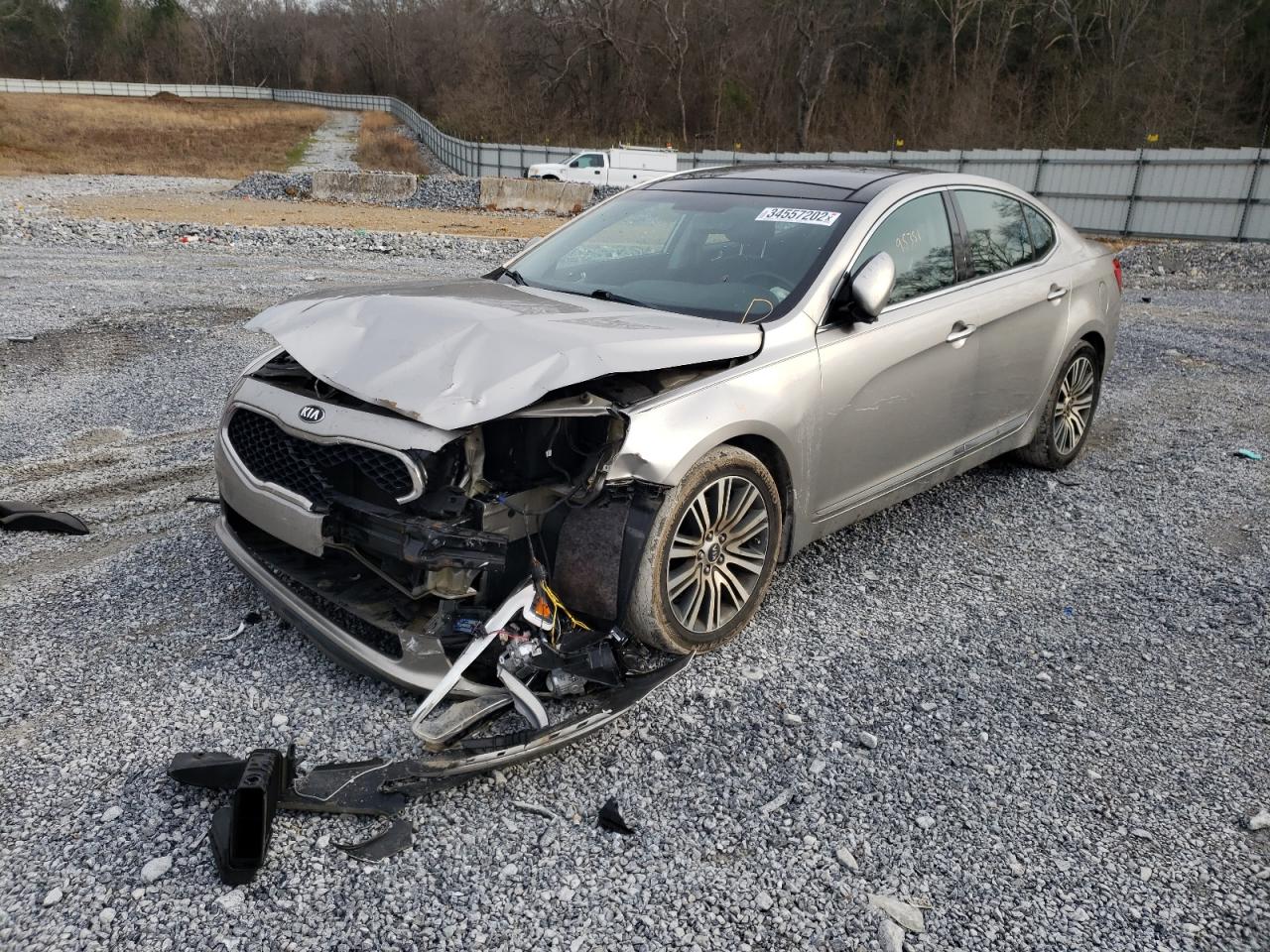 Photo 9 from auction – 2014 KIA CADENZA PR with VIN KNALN4D72E5162314