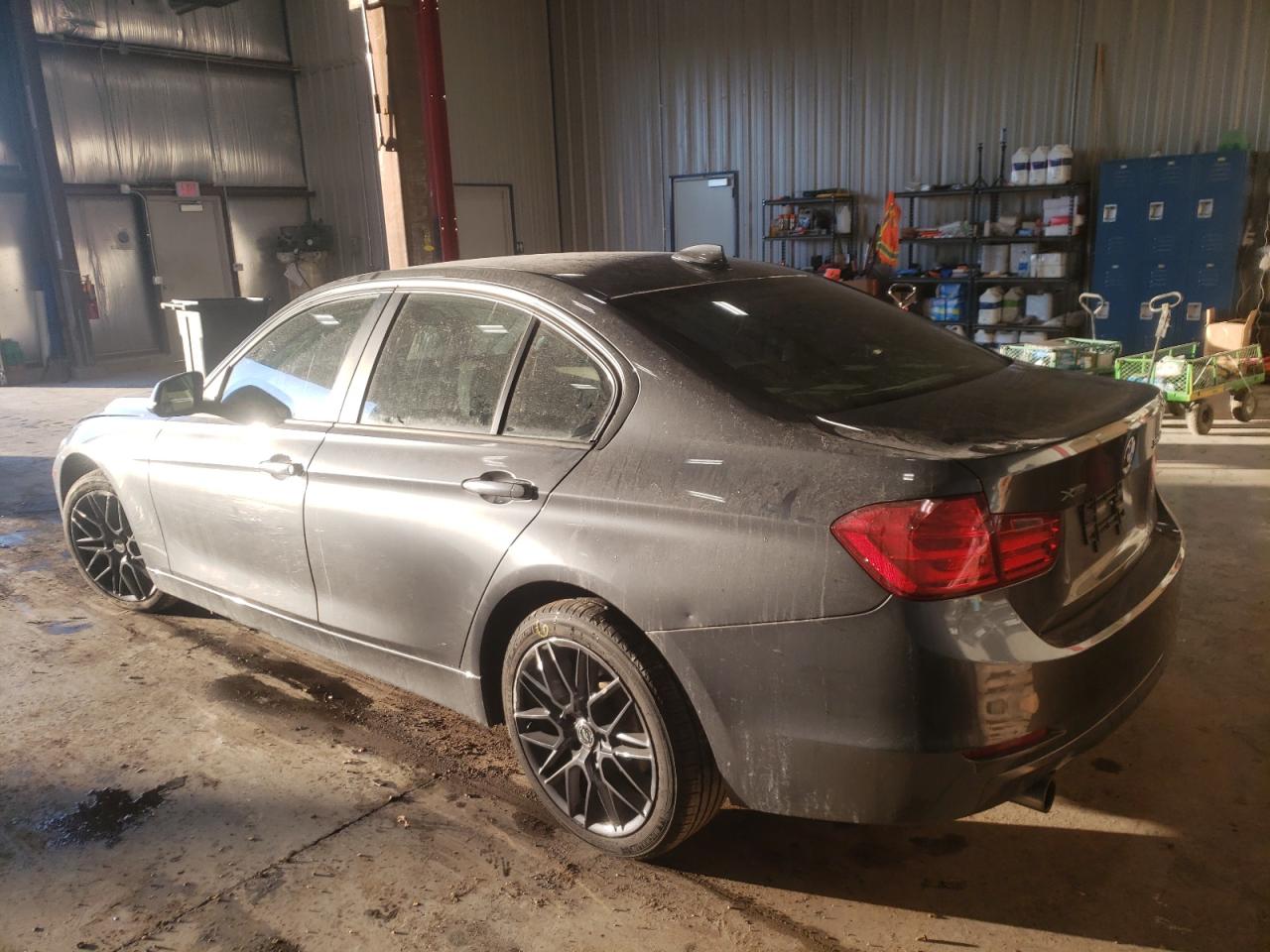 Photo 3 from auction – 2013 BMW 320 I XDRI with VIN WBA3C3C50DF982898
