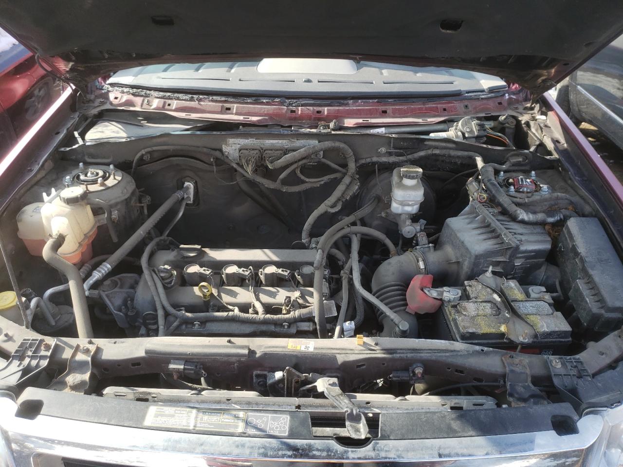 Photo 7 from auction – 2012 FORD ESCAPE XLS with VIN 1FMCU0C77CKC02008