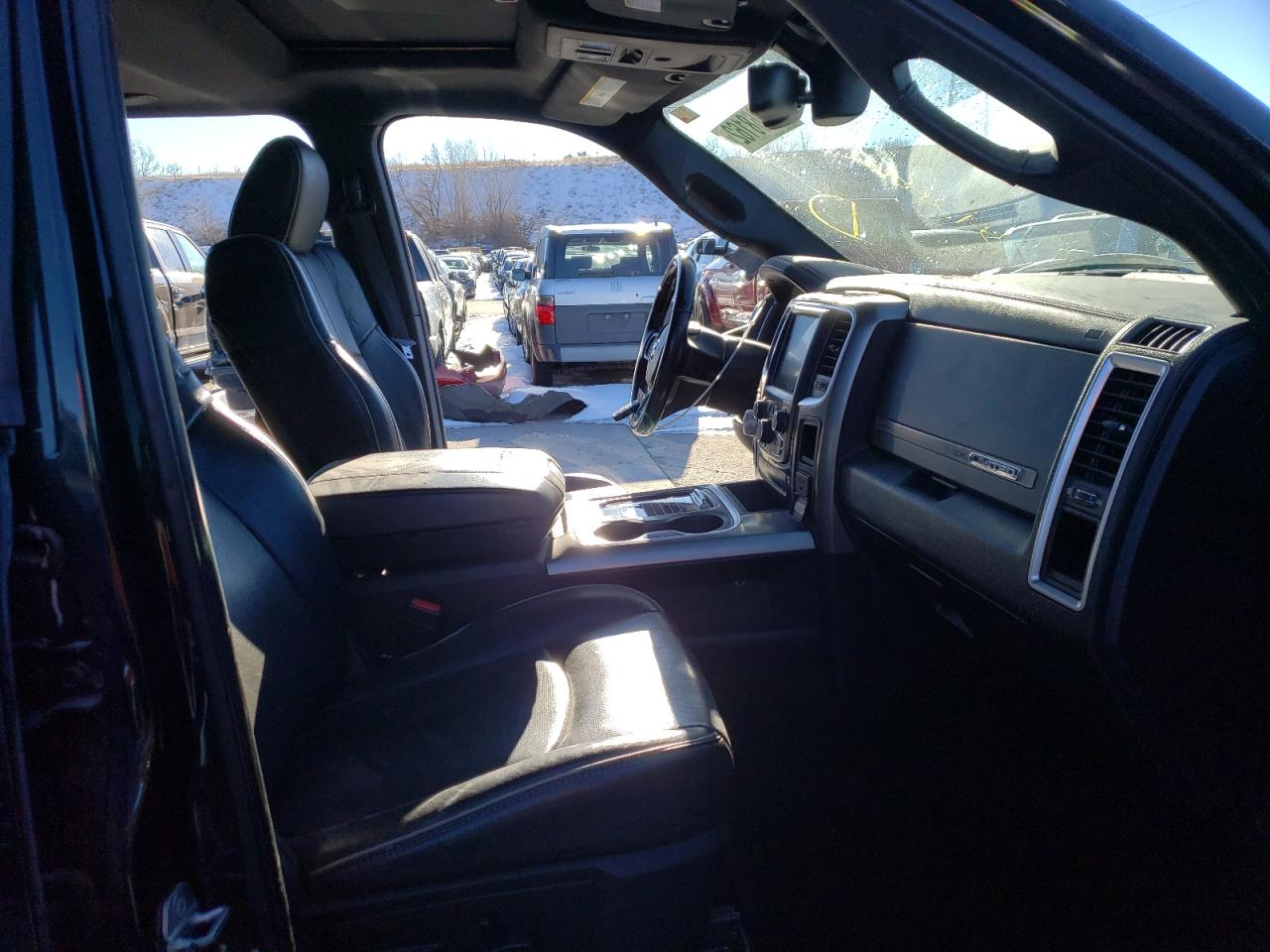 Photo 5 from auction – 2016 RAM 1500 LONGH with VIN 1C6RR7PM1GS144144