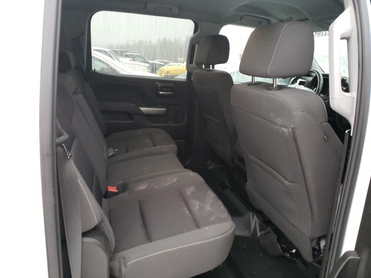 Photo 6 from auction – 2018 CHEVROLET SILVERADO with VIN 3GCUKREC0JG405484