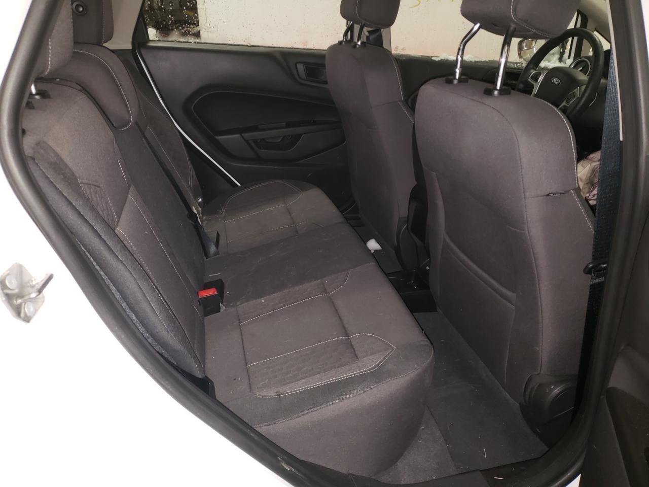Photo 6 from auction – 2019 FORD FIESTA SE with VIN 3FADP4EJ8KM157948