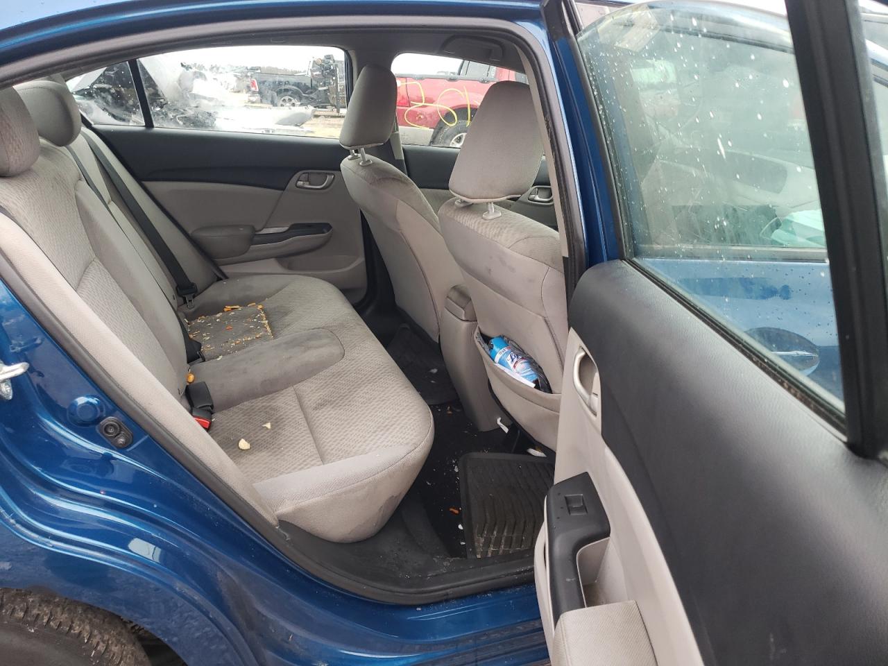 Photo 6 from auction – 2014 HONDA CIVIC LX with VIN 19XFB2F50EE069918