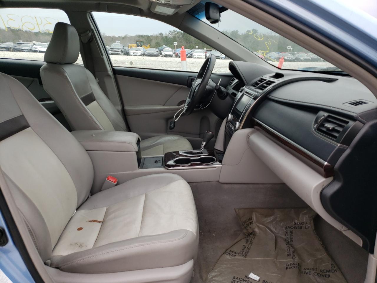 Photo 5 from auction – 2012 TOYOTA CAMRY SE with VIN 4T1BK1FK9CU506548