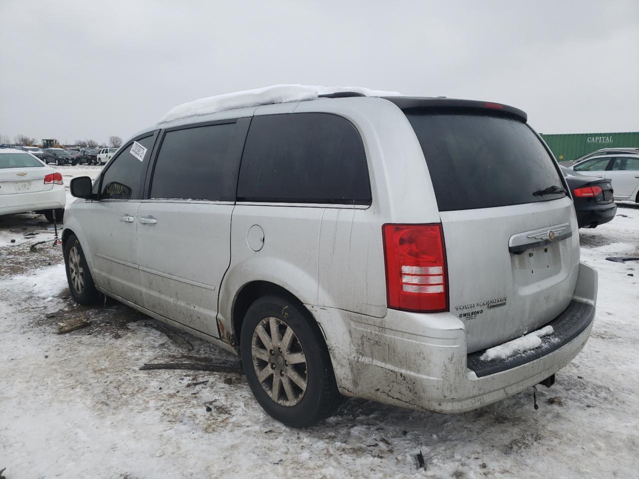 Photo 3 from auction – 2008 CHRYSLER TOWN & COU with VIN 2A8HR54P28R684346