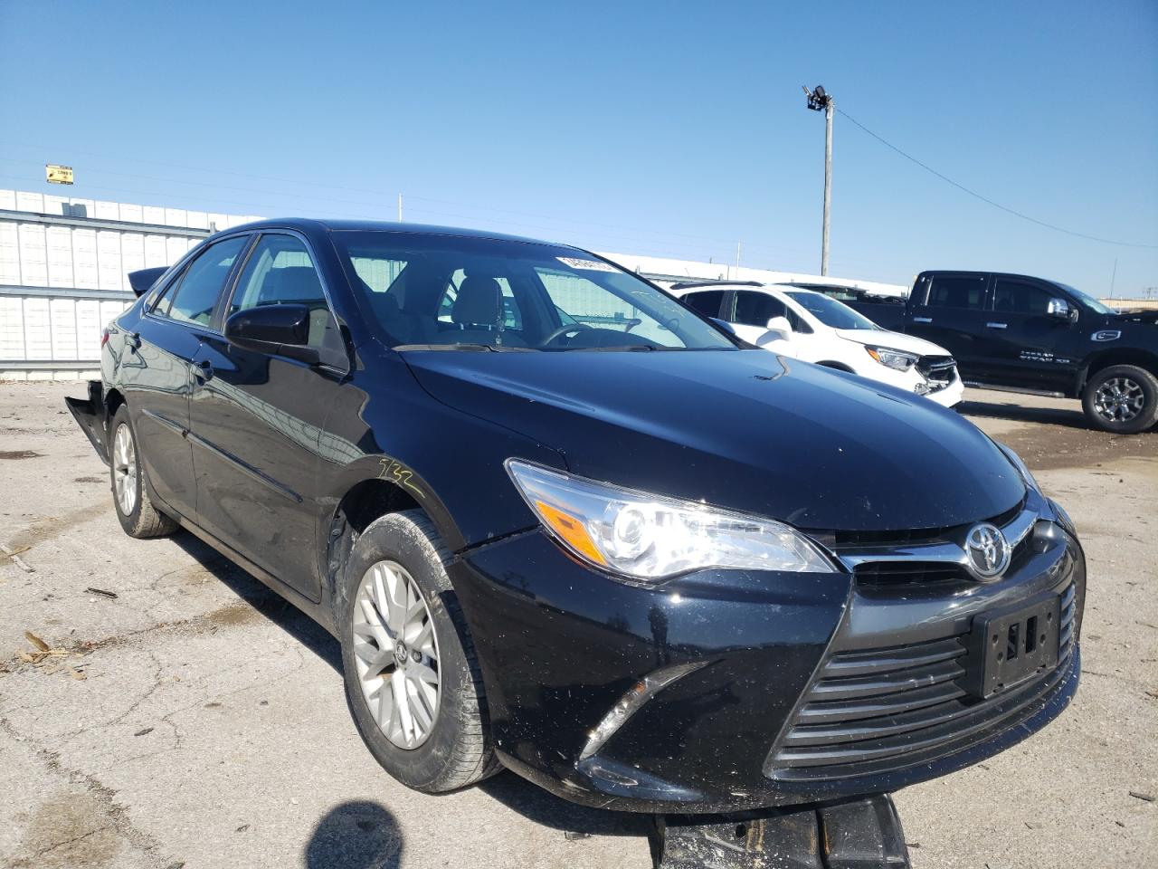 TOYOTA CAMRY 2017 with VIN 4T1BF1FK6HU701244 - Photo from auction