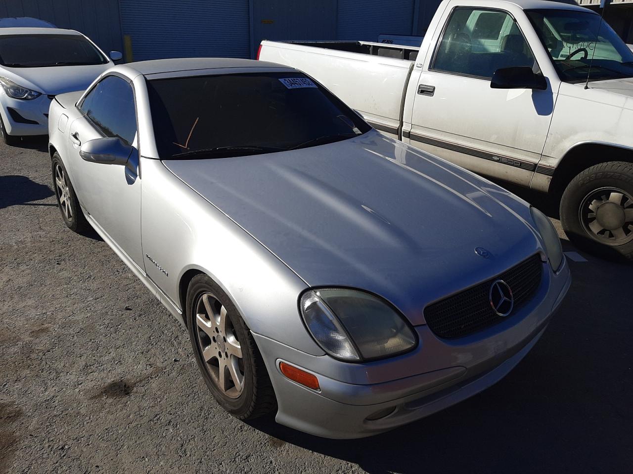 MERCEDES-BENZ SLK-CLASS 2001 with VIN WDBKK49F01F198190 - Photo from auction