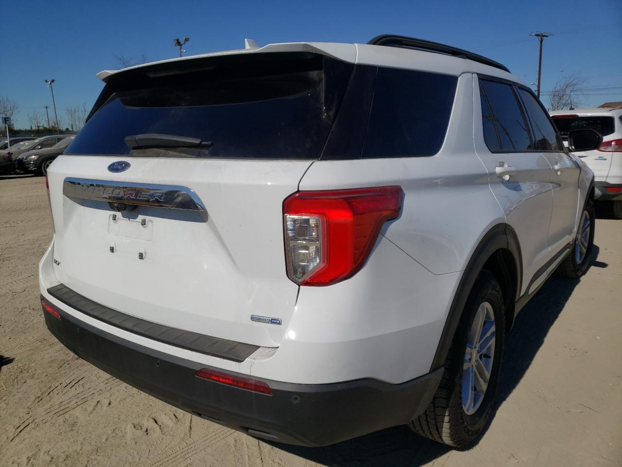 Photo 4 from auction – 2020 FORD EXPLORER X with VIN 1FMSK8DH9LGC82681