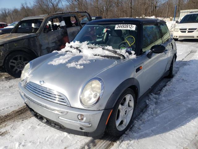 Photo 2 from auction – 2002 MINI COOPER with VIN WMWRC33472TE10987