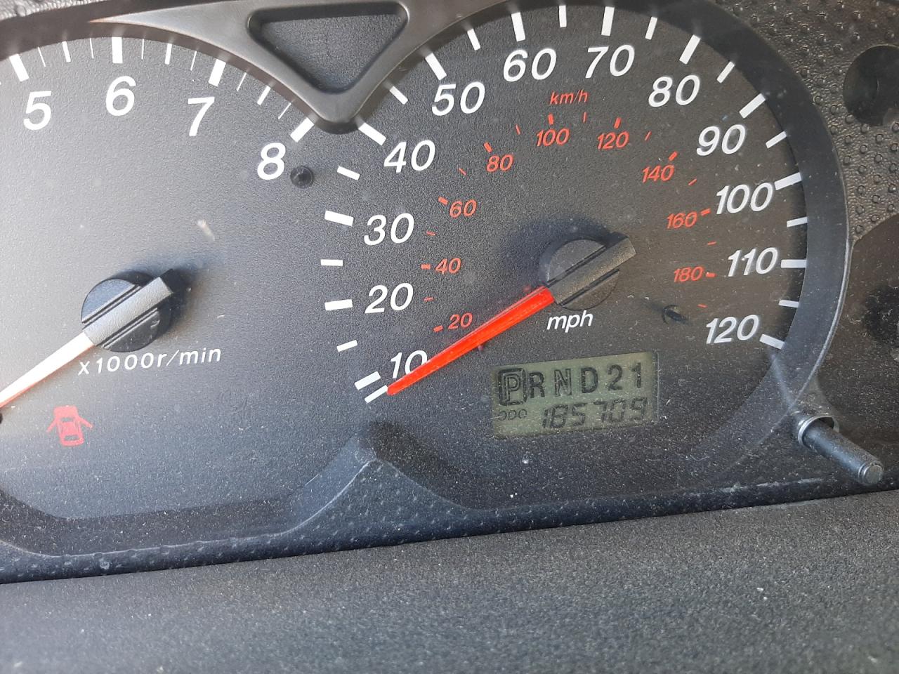 Photo 8 from auction – 2002 MAZDA TRIBUTE LX with VIN 4F2YU08122KM55542
