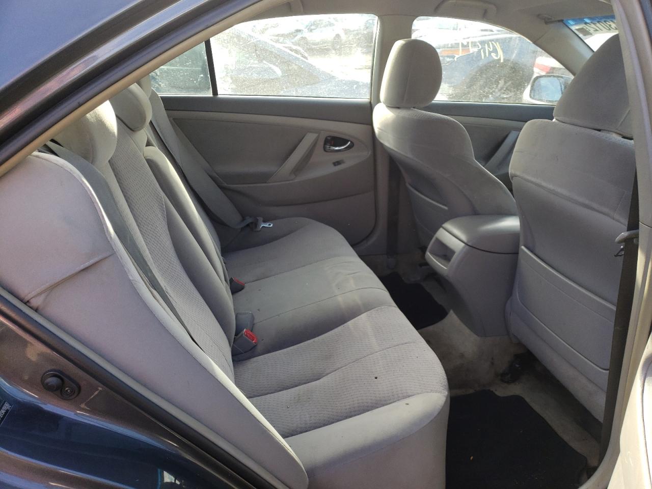 Photo 6 from auction – 2010 TOYOTA CAMRY BASE with VIN 4T1BF3EK9AU106987