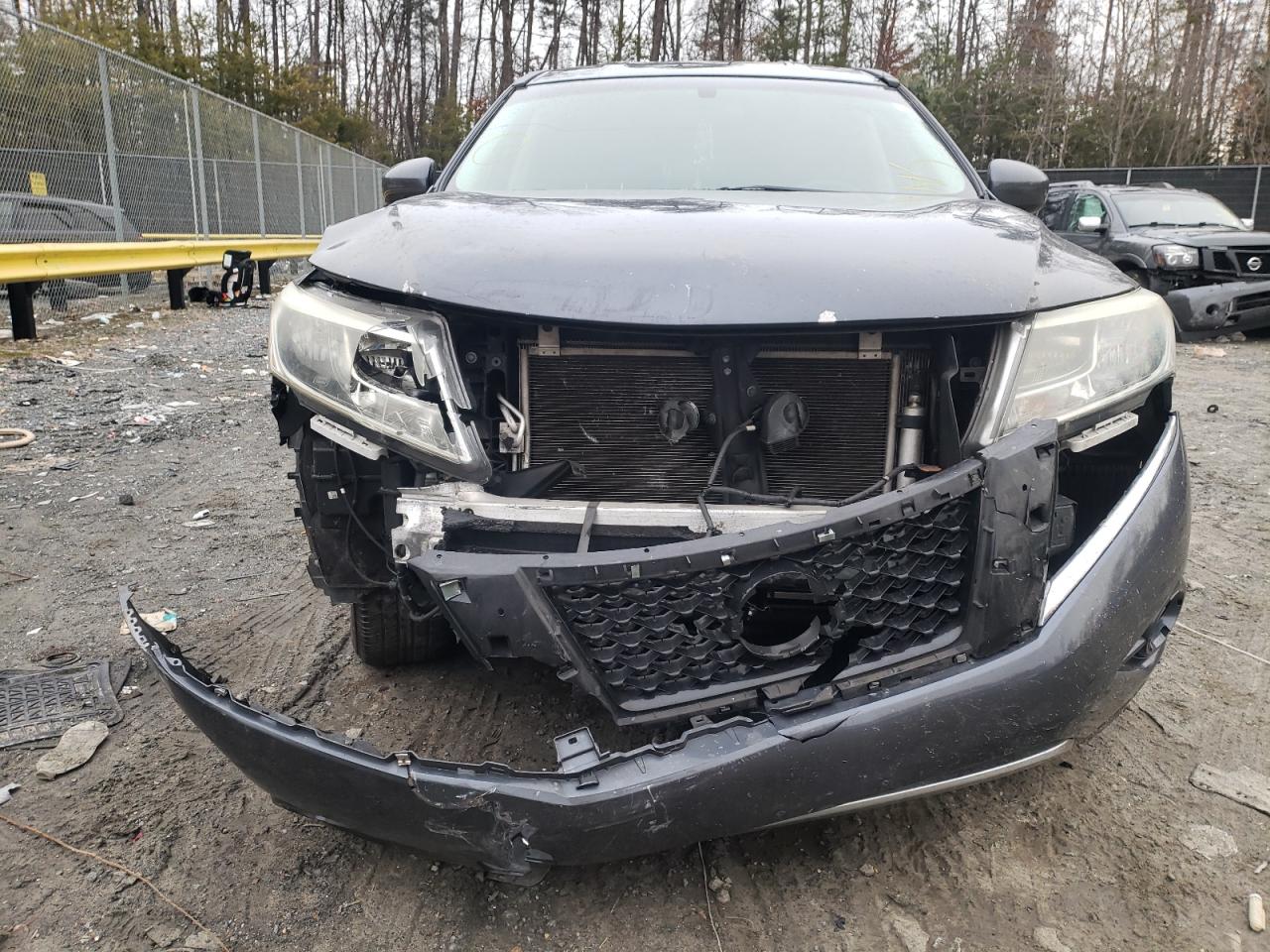 Photo 9 from auction – 2013 NISSAN PATHFINDER with VIN 5N1AR2MM4DC628727
