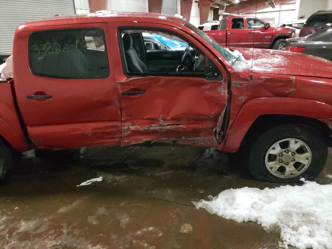 Photo 9 from auction – 2010 TOYOTA TACOMA DOU with VIN 3TMLU4EN3AM049124