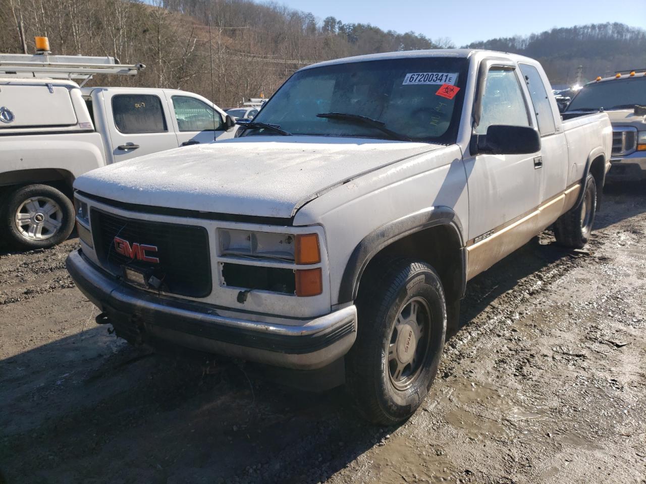 Photo 2 from auction – 1998 GMC SIERRA K15 with VIN 1GTEK19M2WE515282