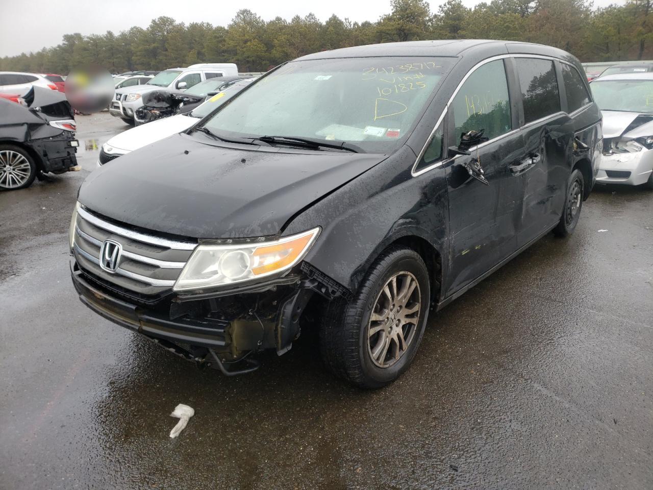 Photo 2 from auction – 2011 HONDA ODYSSEY EX with VIN 5FNRL5H62BB101825