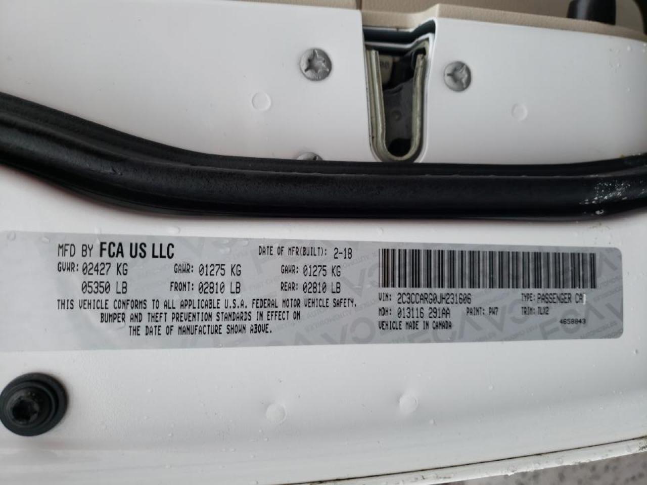 Photo 10 from auction – 2018 CHRYSLER 300 TOURIN with VIN 2C3CCARG0JH231606