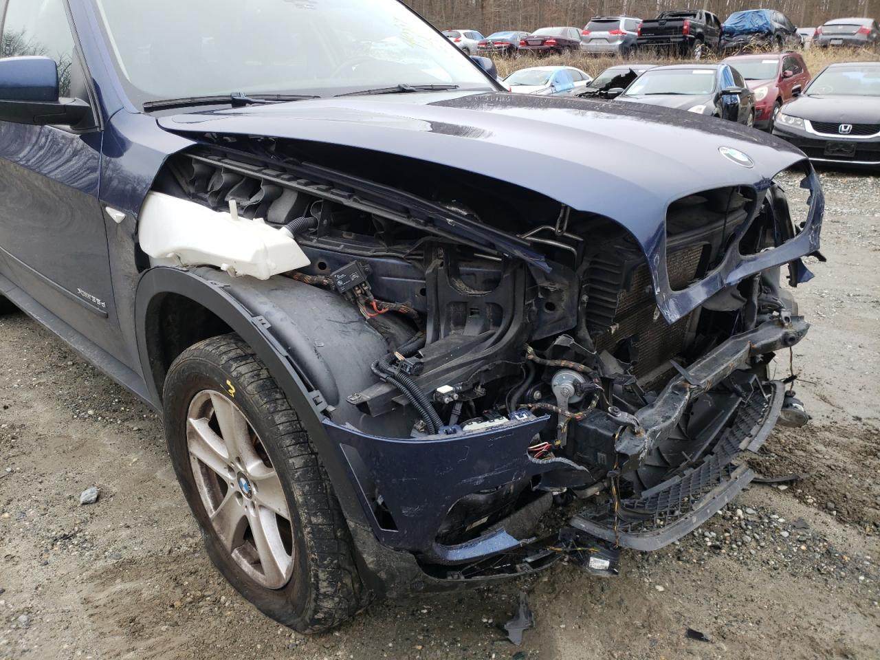 Photo 9 from auction – 2011 BMW X5 XDRIVE3 with VIN 5UXZW0C50BL656762