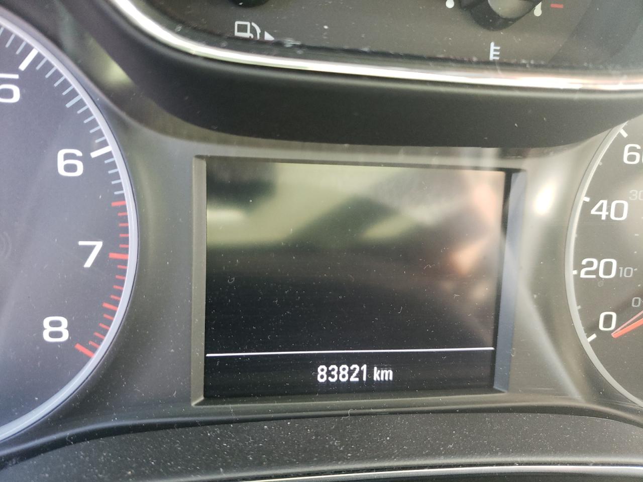 Photo 8 from auction – 2019 CHEVROLET CRUZE LT with VIN 1G1BE5SM2K7101079