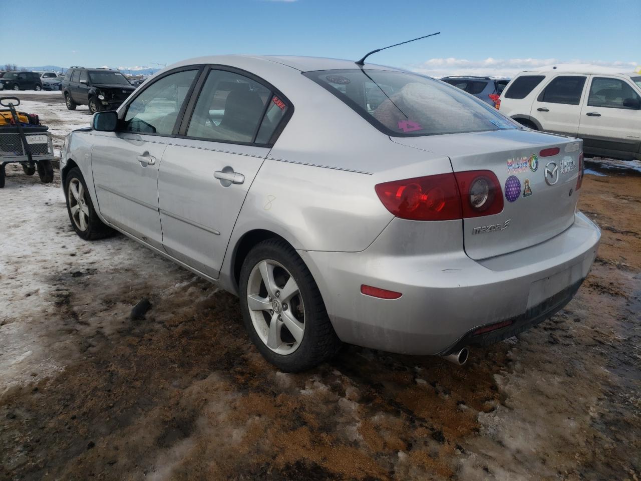Photo 3 from auction – 2006 MAZDA 3 I with VIN JM1BK32F261496461