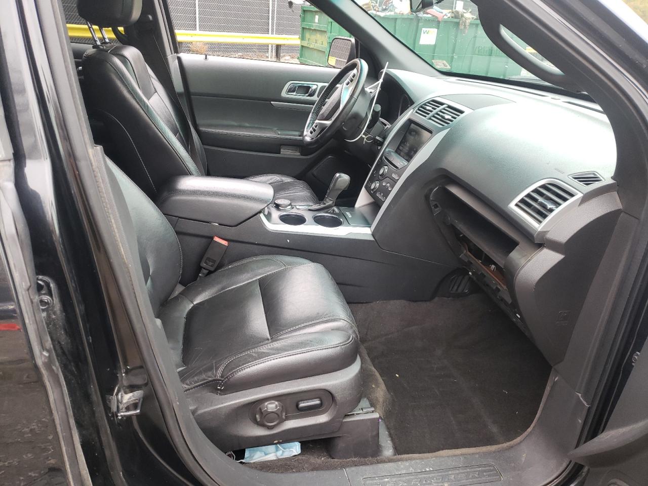 Photo 5 from auction – 2013 FORD EXPLORER X with VIN 1FM5K8D86DGB25446