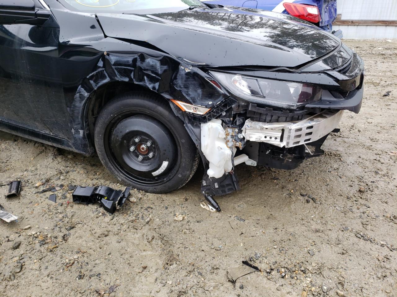 Photo 9 from auction – 2019 HONDA CIVIC LX with VIN 2HGFC2F65KH553929