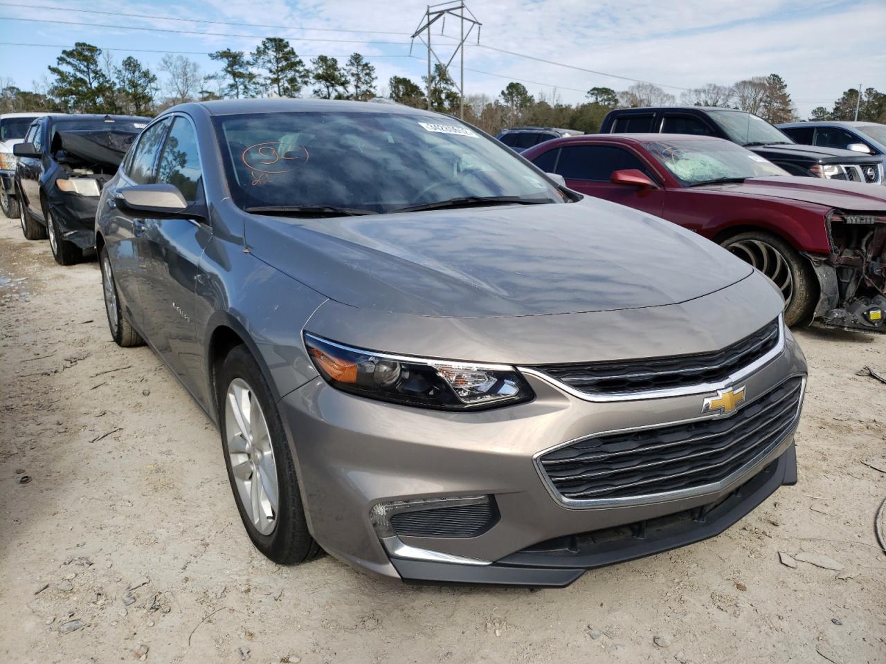 Photo 1 from auction – 2018 CHEVROLET MALIBU LT with VIN 1G1ZD5ST1JF242920