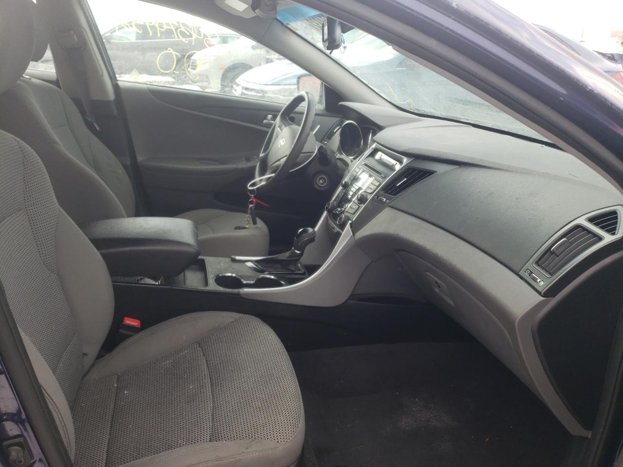 Photo 5 from auction – 2012 HYUNDAI SONATA GLS with VIN 5NPEB4AC8CH497743