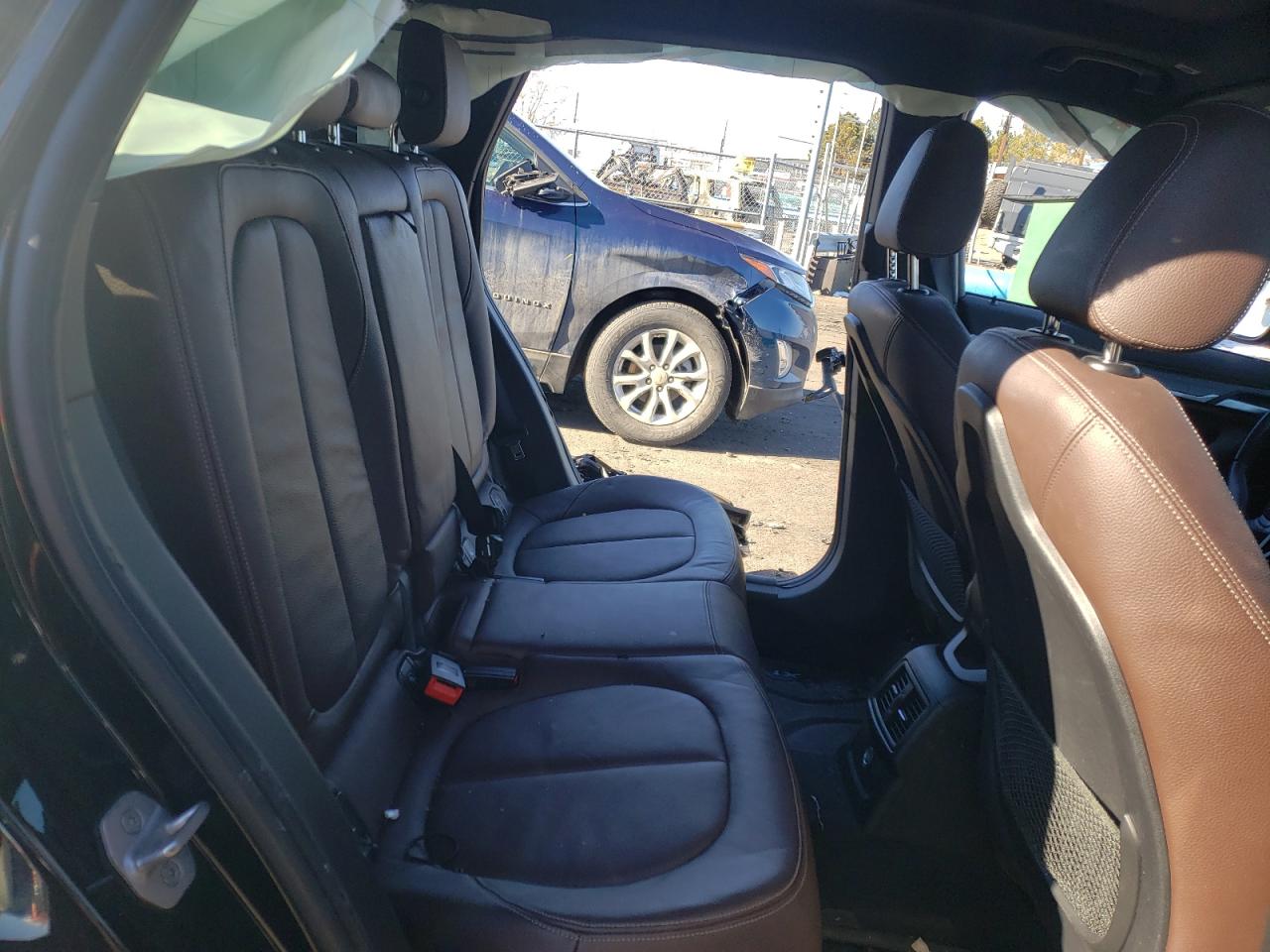 Photo 6 from auction – 2017 BMW X1 XDRIVE2 with VIN WBXHT3Z37H4A65818