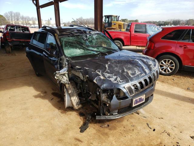 JEEP CHEROKEE L 2019 with VIN 1C4PJLCB8KD376743 - Photo from auction