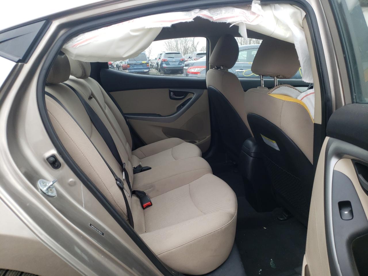 Photo 6 from auction – 2016 HYUNDAI ELANTRA SE with VIN 5NPDH4AE1GH780275