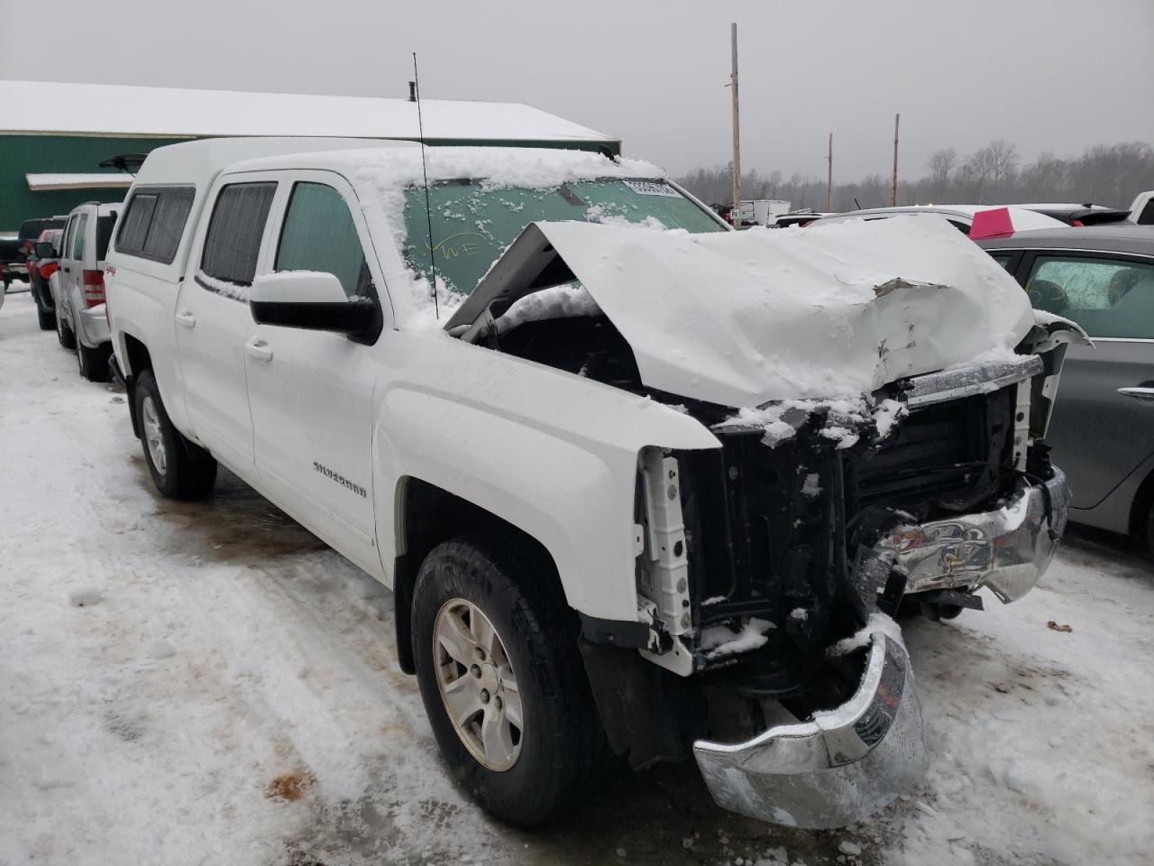 CHEVROLET SILVERADO 2018 with VIN 3GCUKREC0JG405484 - Photo from auction