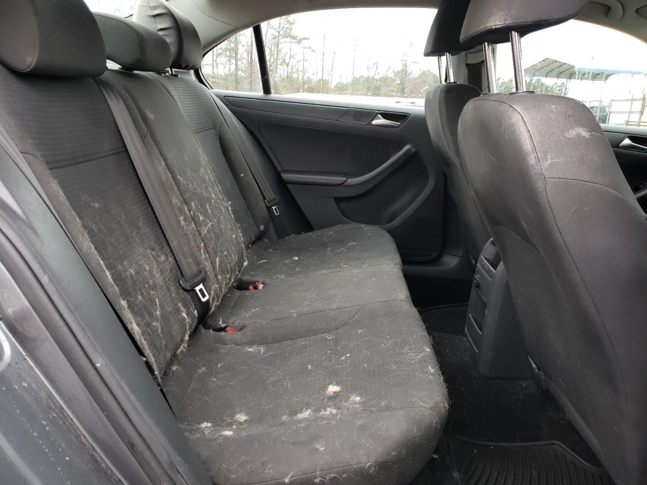 Photo 6 from auction – 2015 VOLKSWAGEN JETTA BASE with VIN 3VW2K7AJ5FM293450