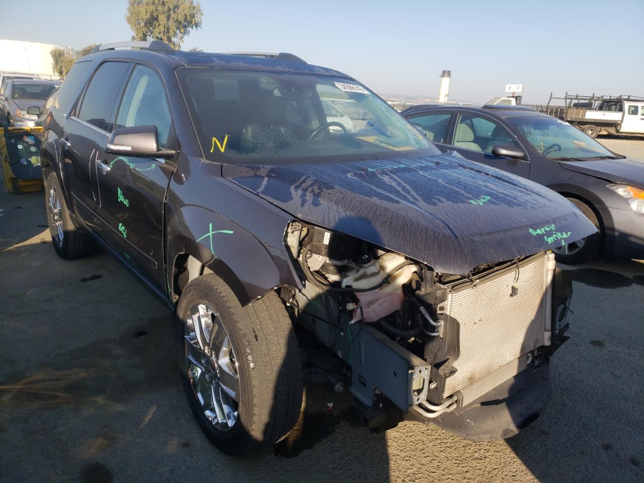 GMC ACADIA LIM 2017 with VIN 1GKKRSKD8HJ210057 - Photo from auction