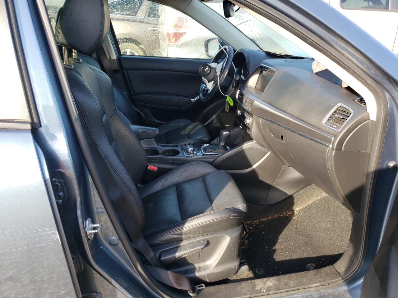 Photo 5 from auction – 2016 MAZDA CX-5 GT with VIN JM3KE2DY4G0805281