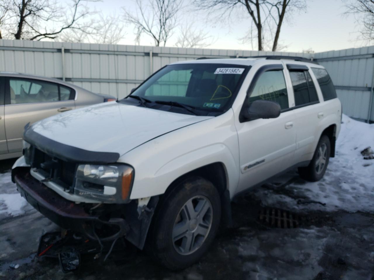 Photo 2 from auction – 2004 CHEVROLET TRAILBLAZE with VIN 1GNDT13S142356101