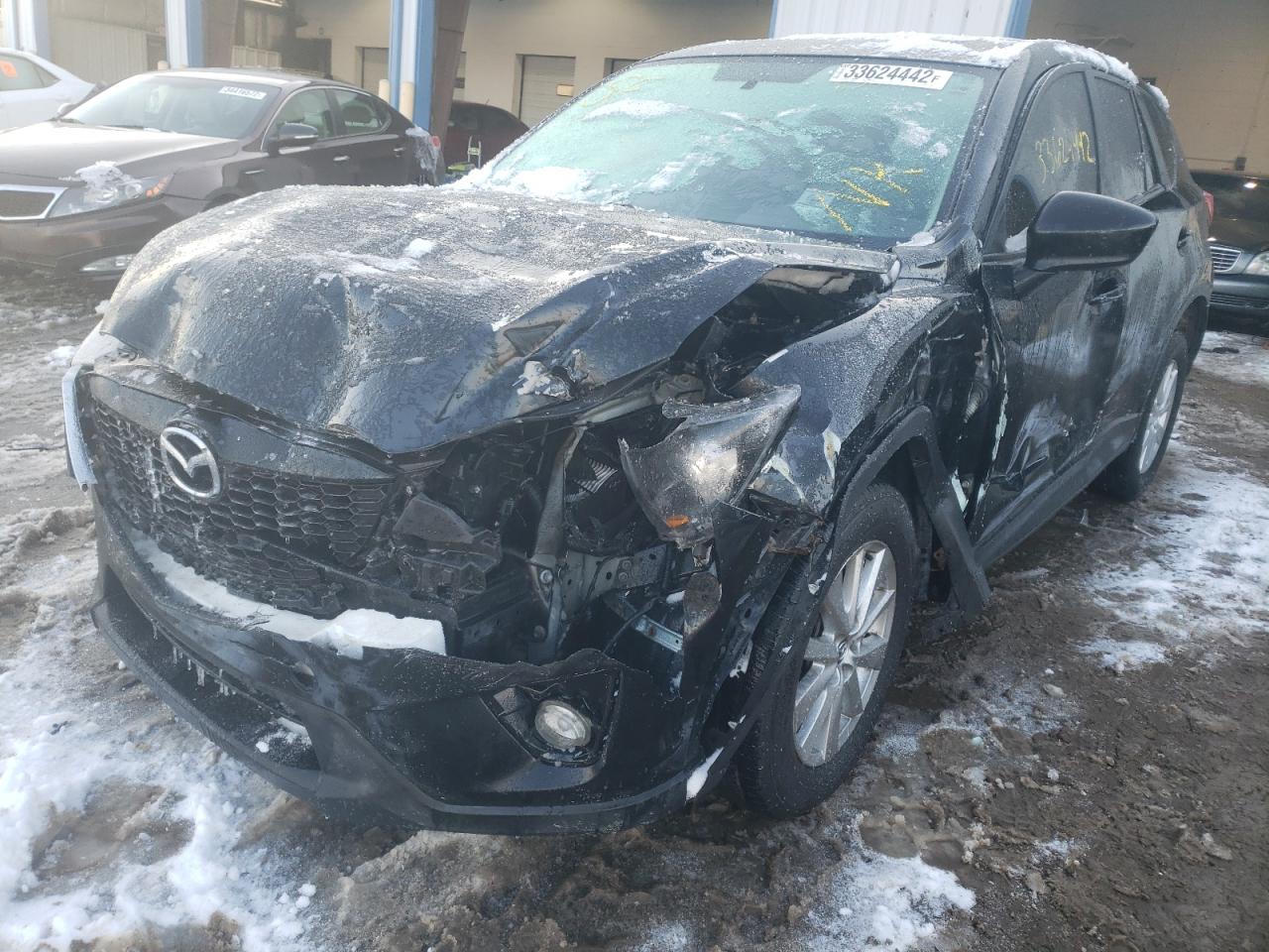 Photo 2 from auction – 2014 MAZDA CX-5 TOURI with VIN JM3KE4CY2E0323368