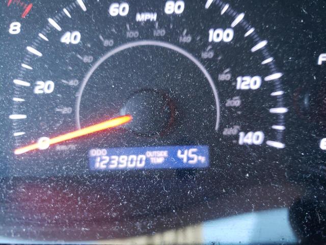 Photo 8 from auction – 2011 TOYOTA CAMRY BASE with VIN 4T1BF3EK7BU611492