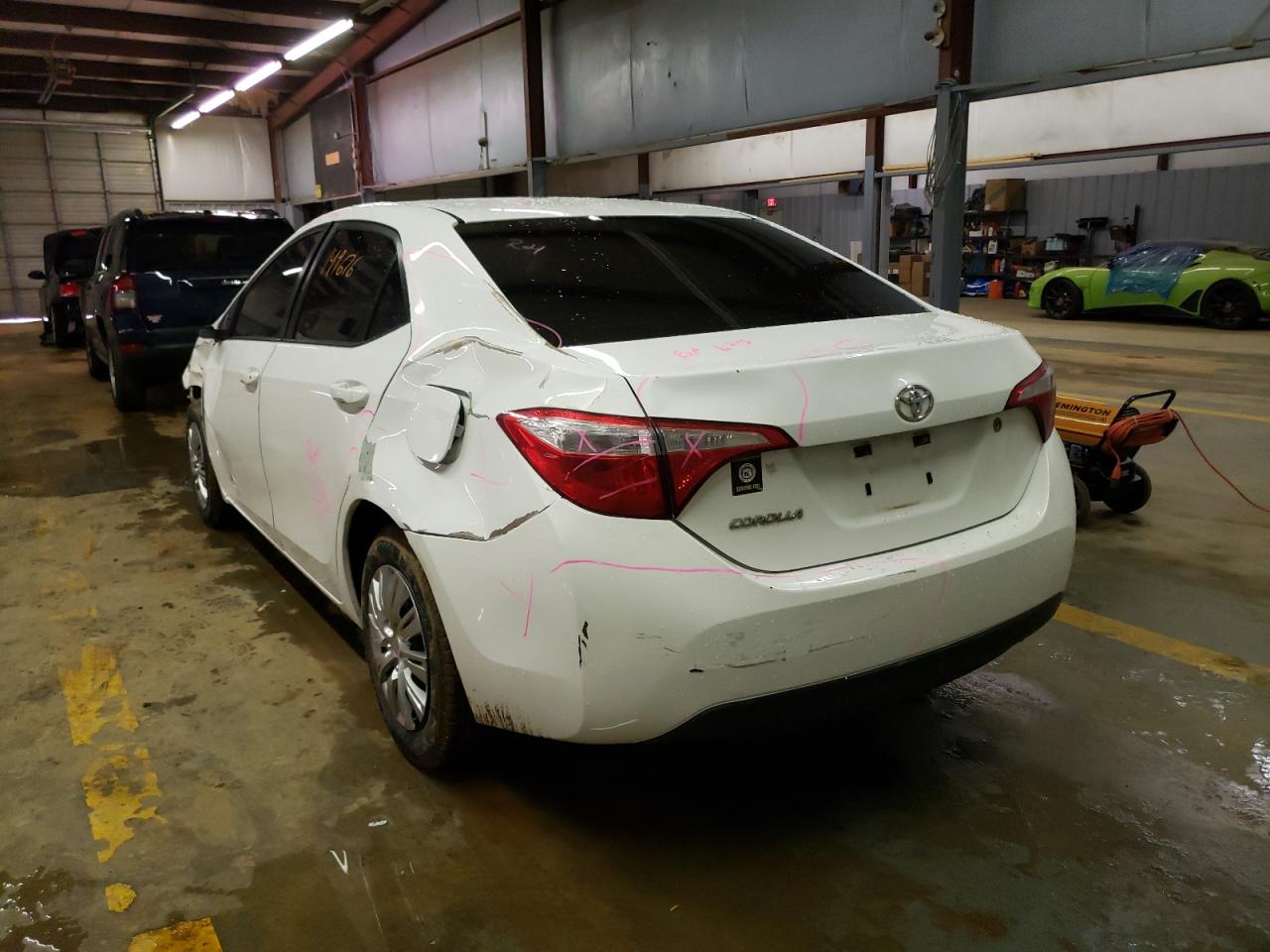 Zdjęcie 3 z aukcji – 2015 TOYOTA COROLLA L z VIN 5YFBURHE3FP339643