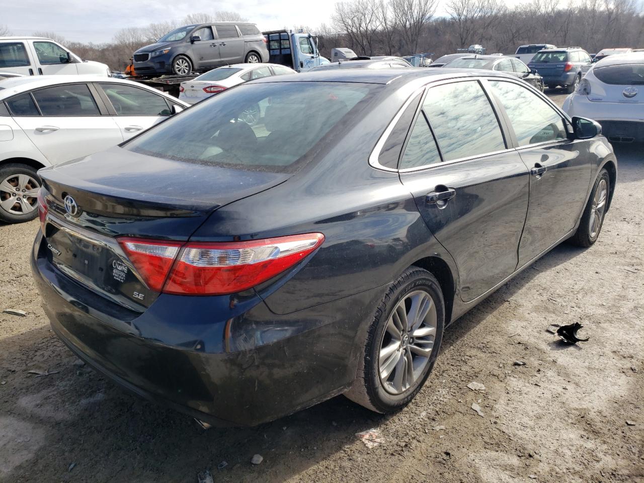 Photo 4 from auction – 2015 TOYOTA CAMRY LE with VIN 4T1BF1FK2FU044679