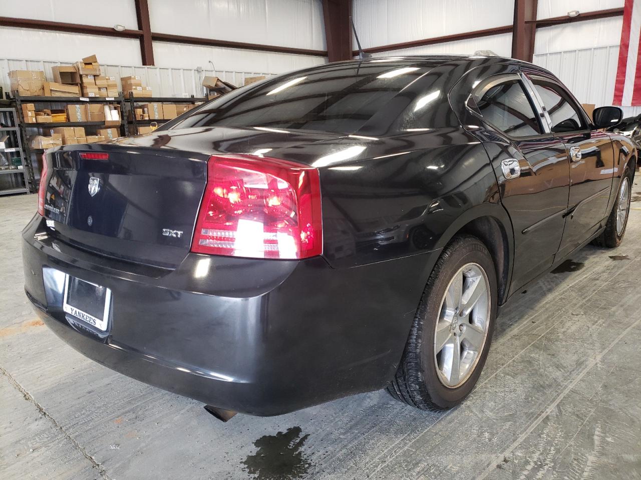 Photo 4 from auction – 2008 DODGE CHARGER with VIN 2B3KA33G08H163580