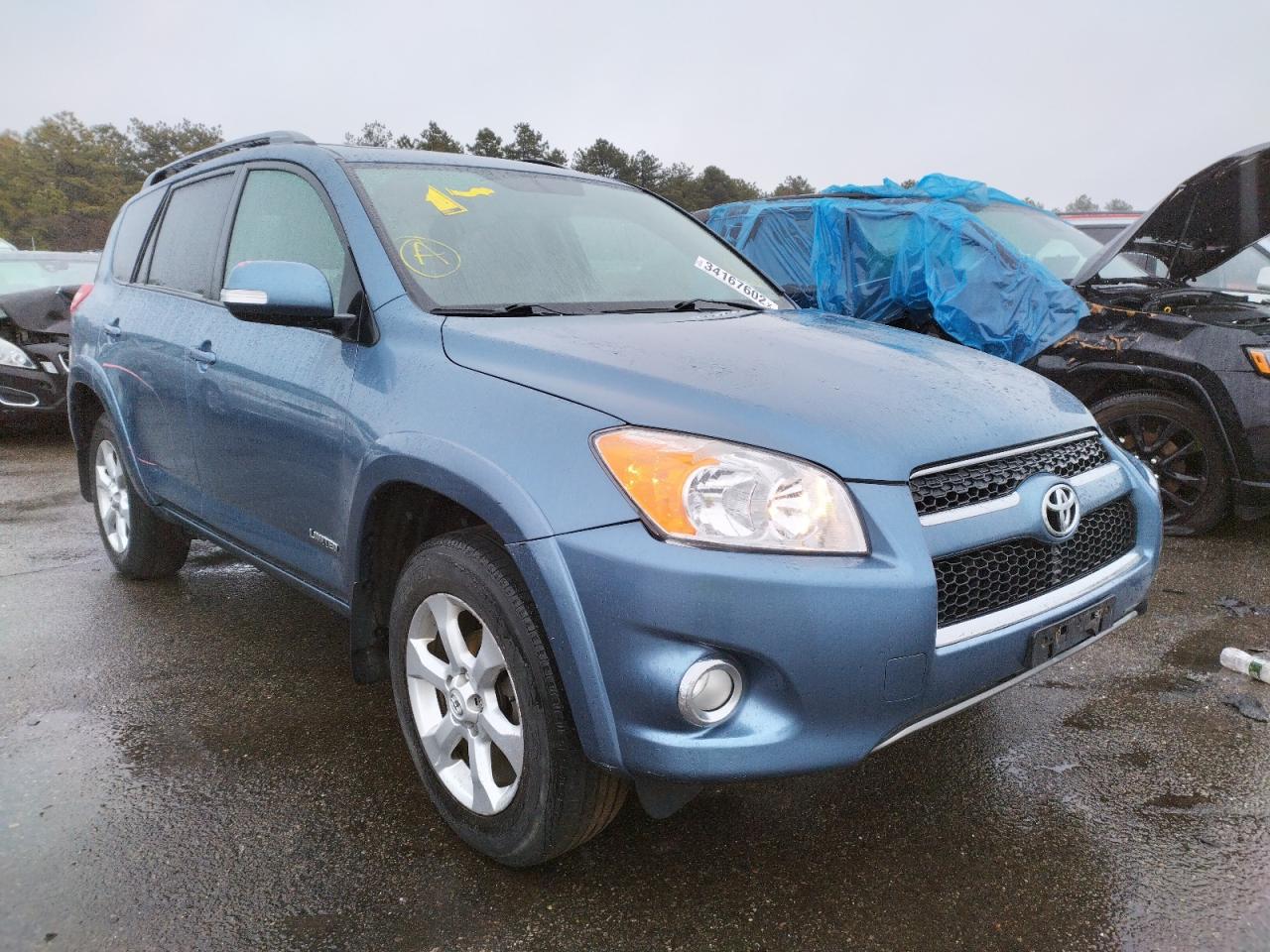 TOYOTA RAV4 LIMIT 2011 with VIN 2T3DF4DV7BW099184 - Photo from auction