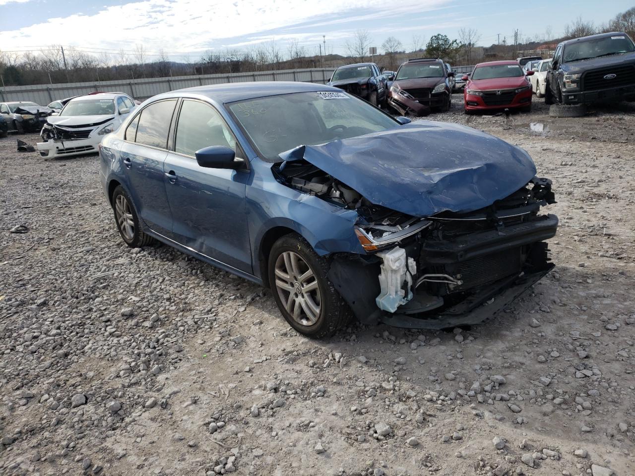 VOLKSWAGEN JETTA S 2018 with VIN 3VW2B7AJ8JM209226 - Photo from auction