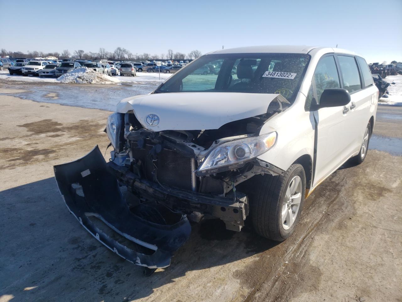 Photo 2 from auction – 2017 TOYOTA SIENNA with VIN 5TDZZ3DC3HS890053
