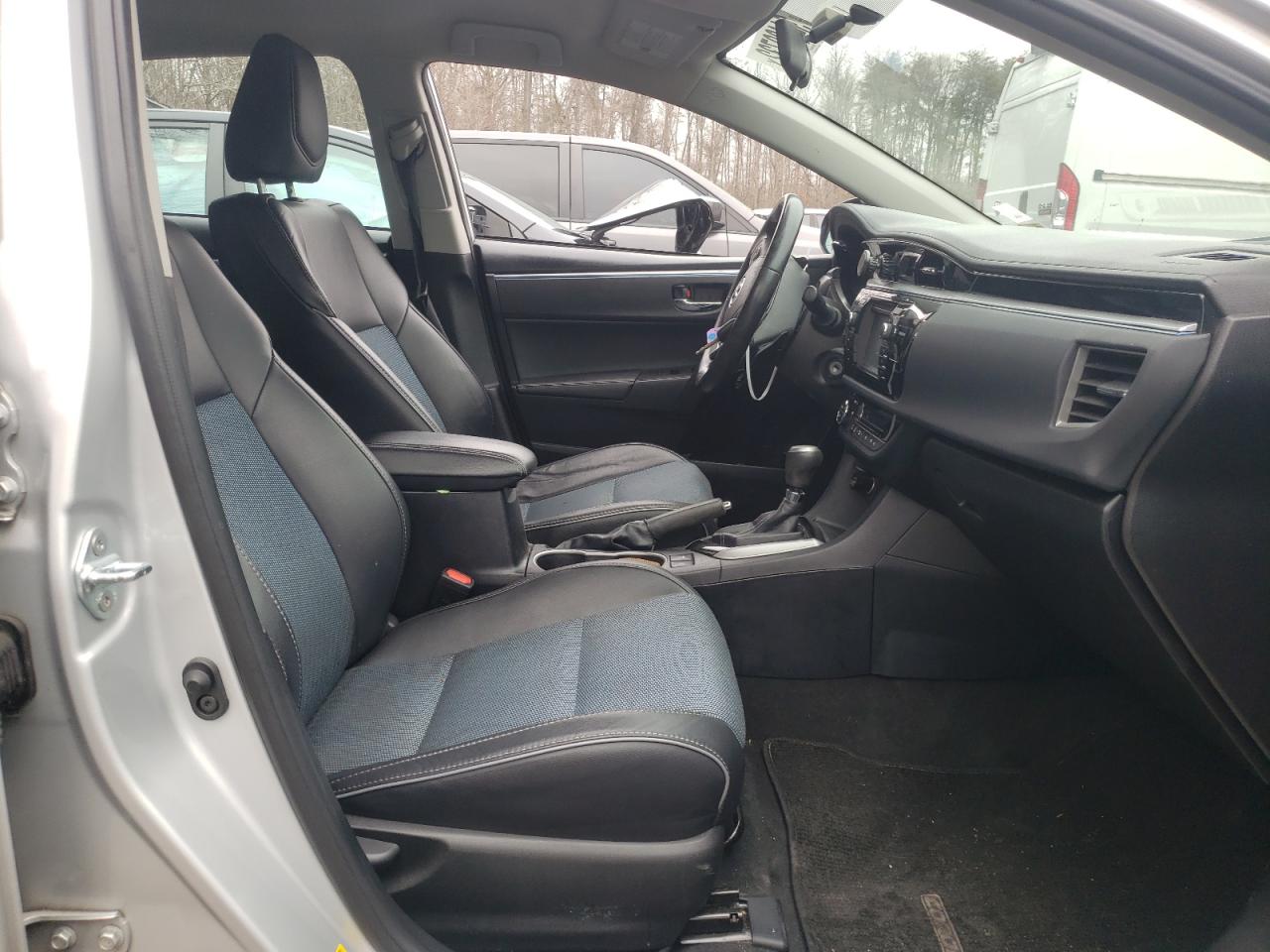 Photo 5 from auction – 2016 TOYOTA COROLLA L with VIN 2T1BURHE2GC635514