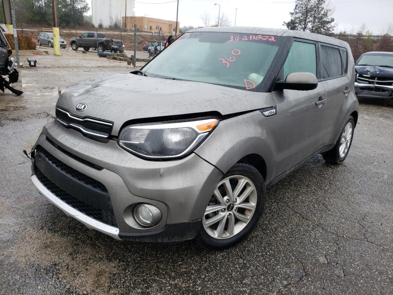 Photo 2 from auction – 2017 KIA SOUL + with VIN KNDJP3A50H7441822